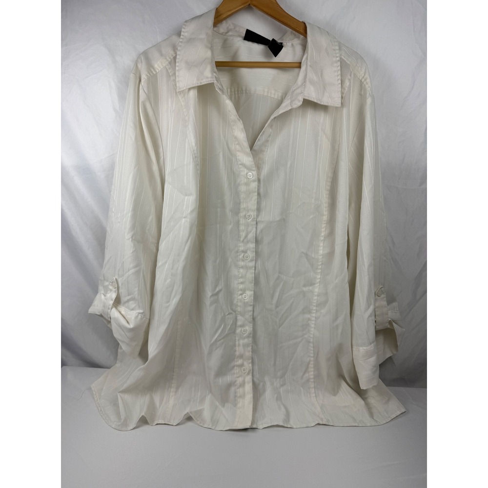 Maggie Barnes White Textured Button Front Blouse Plus Size 5X 34/36W